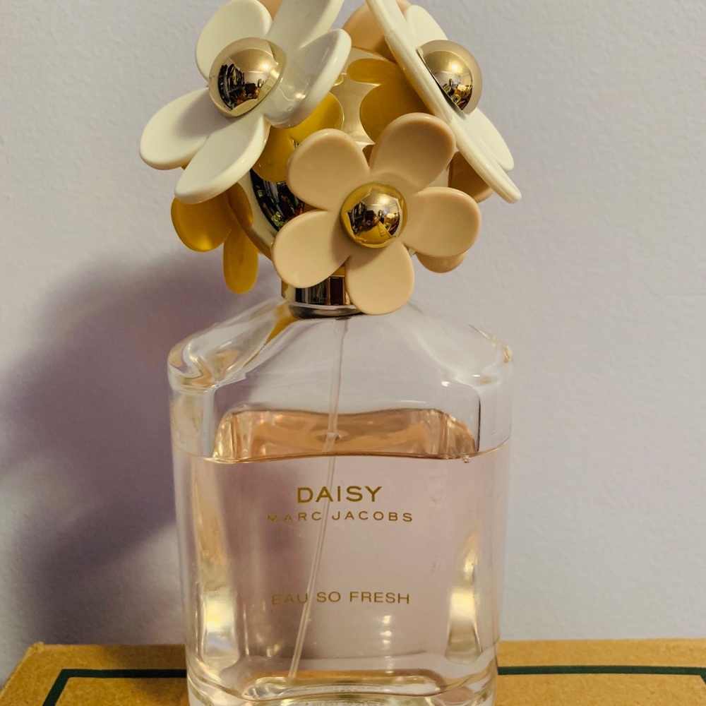 Marc Jacobs Daisy